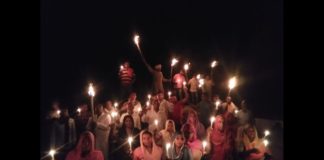 अवैध खनन व ओवरलोडिंग के खिलाफ ग्रामीणों ने की गांधीगिरी