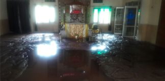 गुरुद्वारा साहिब में घुसा पानी, तो संगत ने 4 घंटे में निकाला yamunanagar hulchul gurudwara sahib mein ghusa pani