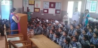 लावारिस हालत में बच्चा मिले तो 1098 पर दे सूचना…. जिला बाल संरक्षण इकाई ने सर्वोदय विद्या मंदिर हाई स्कुल भम्भौली में पोक्सो एक्ट पर जागरुक शिविर लगाया