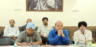 हरियाणा चेम्बर आफ कॉमर्स एंड इंडस्ट्री के प्रधान राज चावला और दैनिक रेल यात्री संघ के प्रधान हरप्रीत सिंह मंडल रेल उपभोक्ता सलाहकार समिति के सदस्य बनाए गए yamunanagar hulchul railway