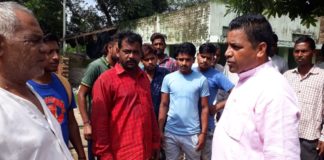 कांग्रेस नेता बृजपाल छप्पर ने ट्रैक्टर लेकर बाढ़ ग्रस्त गांवों का किया दौरा