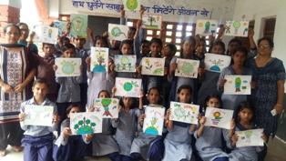 बच्चों ने पेंटिंग के माध्‍यम से उर्जा बचाने का दिया संदेश