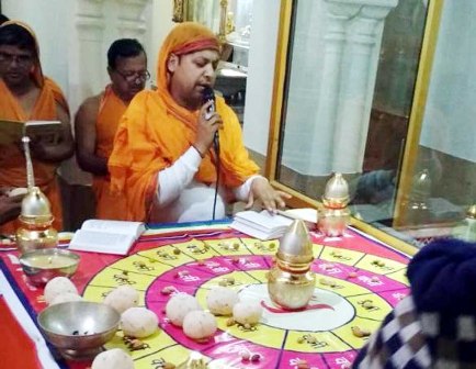 भगवान आदीनाथ के मोक्ष कल्याणक पर हुआ अखण्ड पाठ का आयोजन