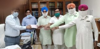सरपंच एसोसिएशन बिलासपुर ने दिए एक लाख एक हजार रुपए के चैक Yamunanagar Hulchul__Bilaspur Sarpanch Help fund
