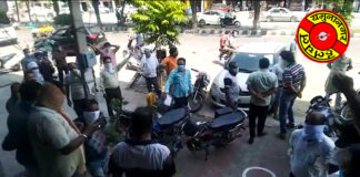 मंदिर के सामने शराब का ठेका खोलने से गुस्साए लोगों ने लगाया जाम yamunanagar hulchul theka band kro protest in hanuman mandir rampura yamunanagar