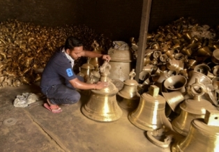 राम मंदिर के लिए अष्टधातु का 2.1 टन का वजनी घंटा, 15 किलोमीटर तक सुनाई देगी आ‌वाज