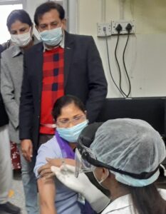 corona vaccination in yamunanagar, yamunanagar hulchul, cmo dr vijay dahiya, dc yamunanagar, deputy commissioner yamunanagar, यमुनानगर हलचल, digital directory of yamunanagar, digital yamunanagar