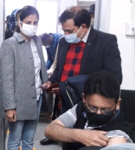 corona vaccination in yamunanagar, yamunanagar hulchul, cmo dr vijay dahiya, dc yamunanagar, deputy commissioner yamunanagar, यमुनानगर हलचल, digital directory of yamunanagar, digital yamunanagar