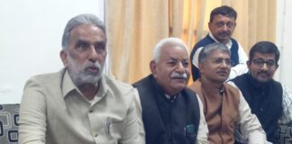 Yamunanagar : प्रधानमंत्री प्रकृति की तरह किसी से नहीं करते कोई भेदभाव – गुर्जर Yamunanagar, Yamunanagar Hulchul, Union Minister interacting with journalists. Ravinder Punj, 1 Union Minister Gurjar in Yamunanagar