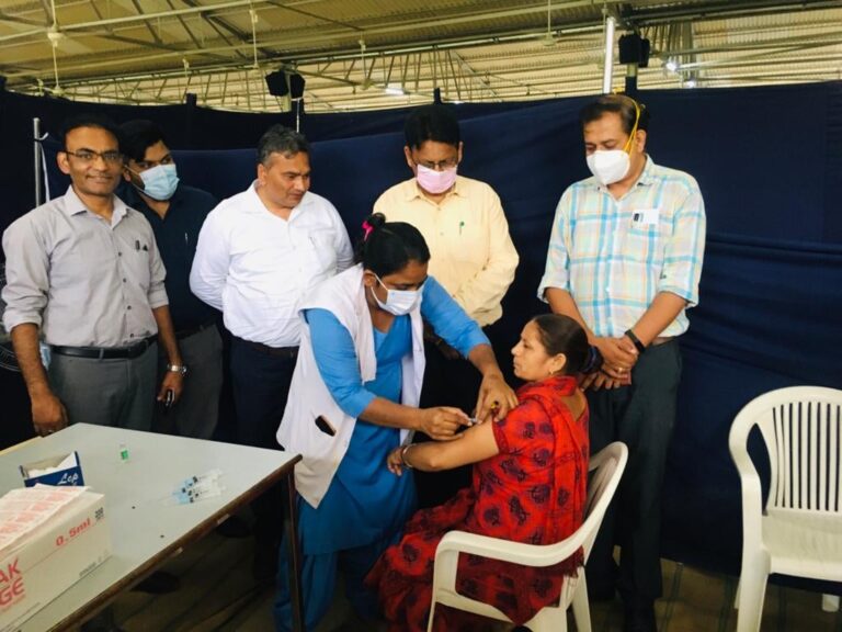Yamunanagar : राधा स्वामी सत्संग भवन तेजली में 19 सितम्बर तक 24 घंटे होगा कोविड वैक्सीनेशन : सिविल सर्जन