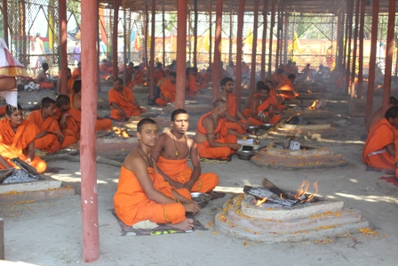 surya kund mandir amadalpur