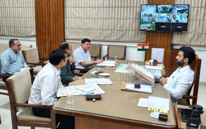 DC Yamunanagar parth gupta taking meeting for cet exam